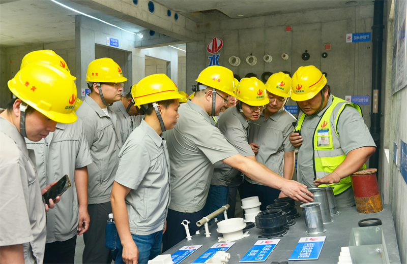 为进一步推进优质客户高效履约，提升交付品质、达成客户满意，2025年6月25日，环球360建设集团在上海组织召开2025年越秀地产、华润置业客户履约推进会。